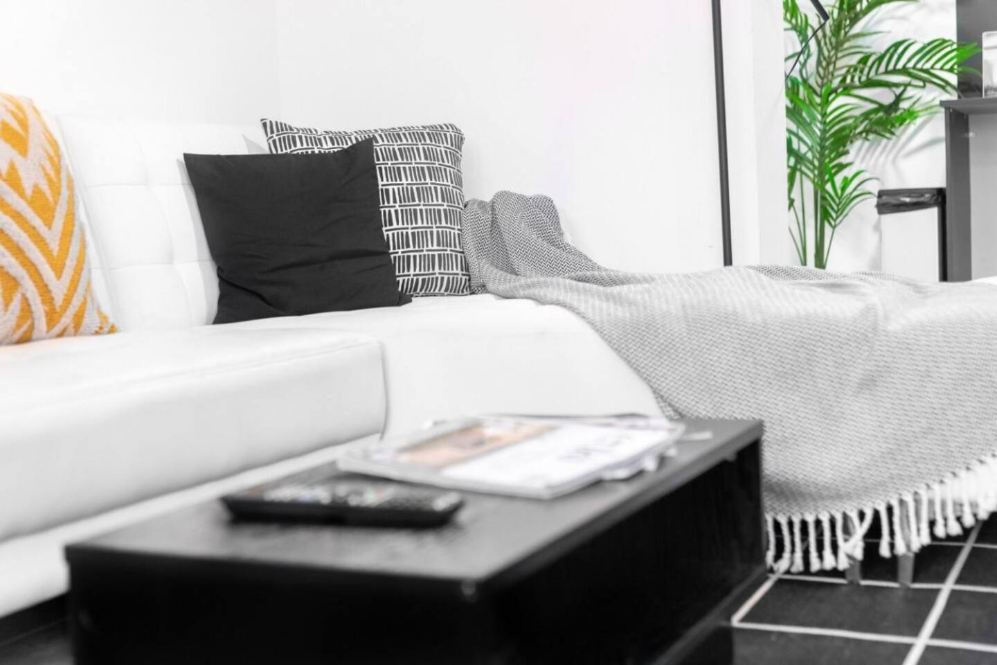 Loft Style Apartment - Near City Centre - Smart Tv- Wifi - Parking - Top Rated - 3Nt Birmingham Esterno foto